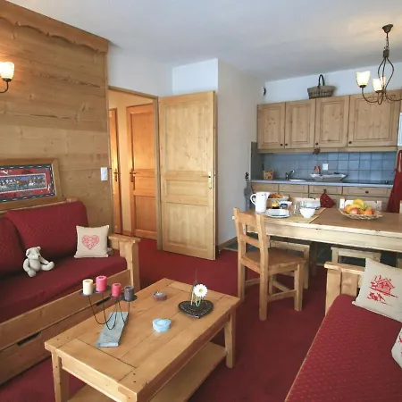 Spacious 500 M From The Slopes Fontcouverte-la-Toussuire